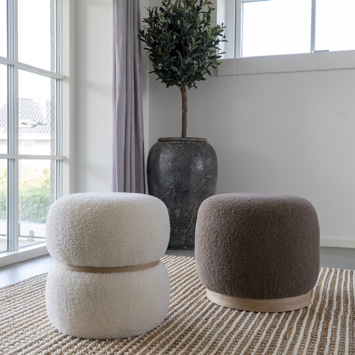 Belfort Pouf - Pouf in bouclé, brown, Ø44,5x40 cm, HN1238