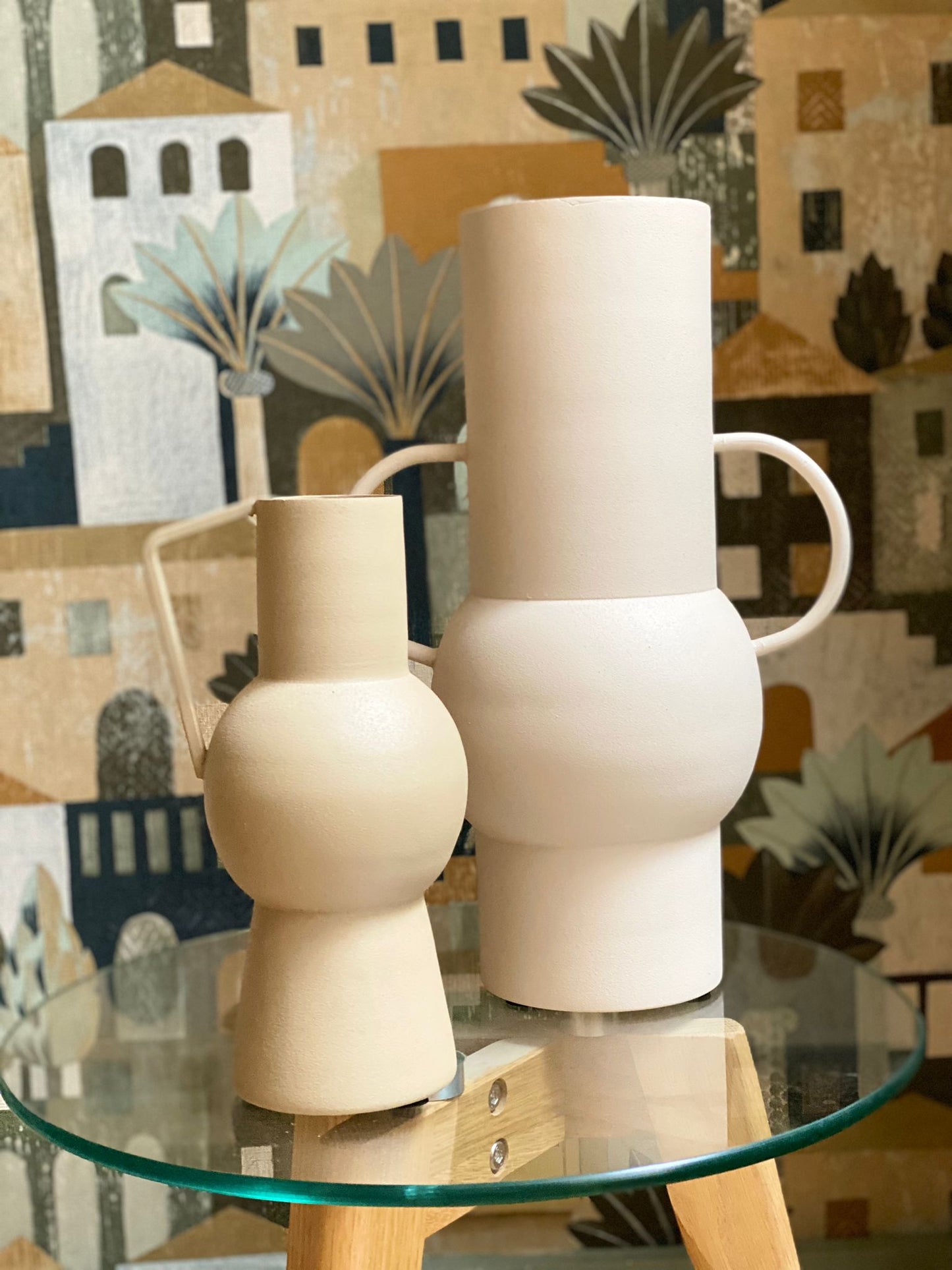 Duo de vases métalliques